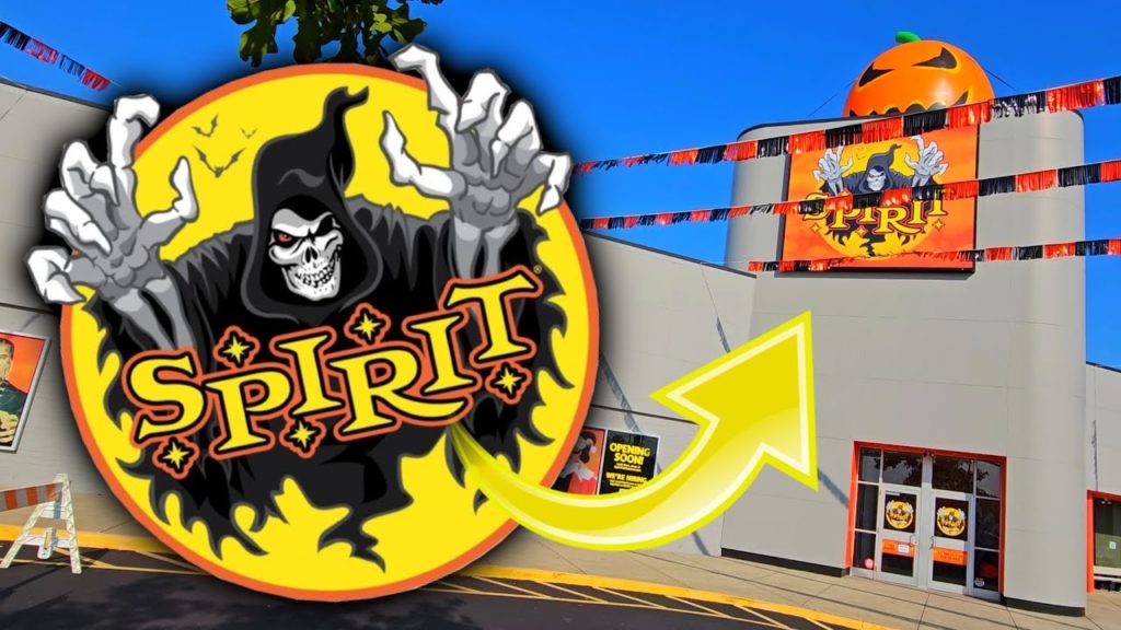 ARRIVING AT SPIRIT HALLOWEEN FLAGSHIP GRAND OPENING STORE !!