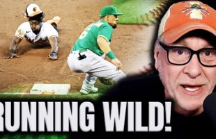 CURT SCHILLING Reacts to STOLEN Bases & GREAT Pitches | The Curt Schilling Baseball Show