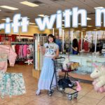 THRIFT WITH ME // shopping at a *VIRAL* thrift store for Spring essentials!!!