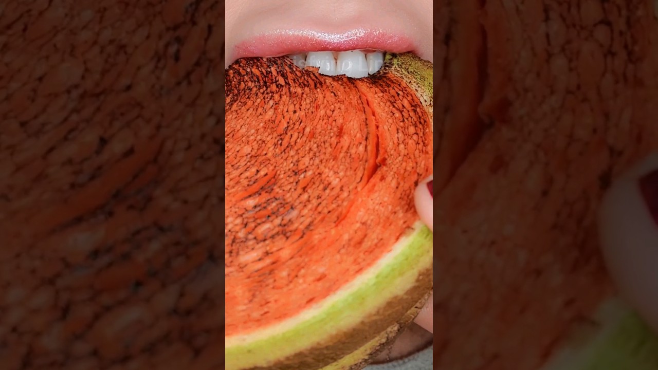 ASMR Satisfying Eating Japanese Melon Toast 🍉 #asmr #melon #satisfying