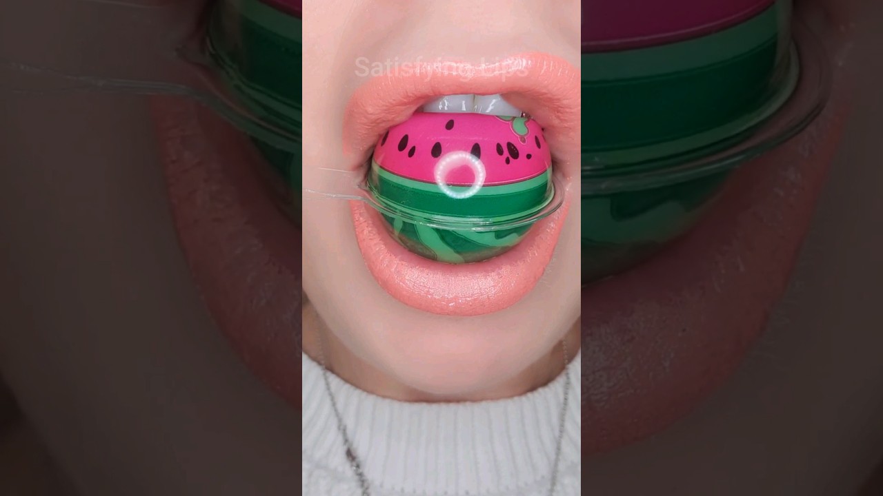 ASMR Satisfying Eating Watermelon Gummy 🍉 #asmr #melon #asmrtriggers