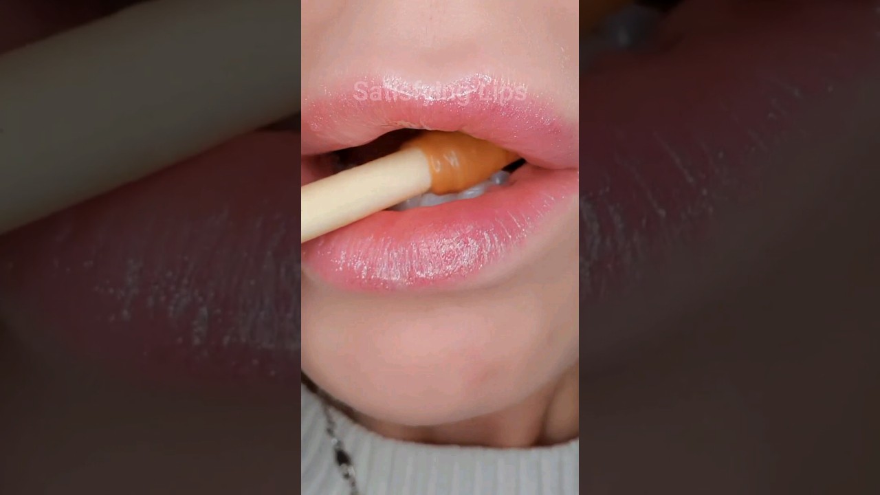 ASMR Satisfying Eating Biscotti Dip Sticks #asmr #mukbang #satisfyingvideo