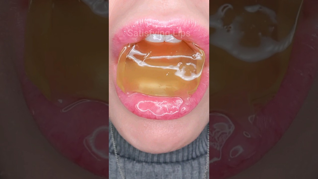 ASMR Satisfying Eating Wobbly Jelly #jelly #asmr #holidayswithshorts