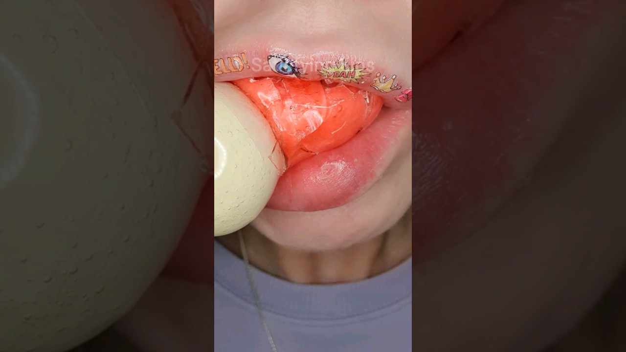 ASMR Satisfying Eating Crunchy Tanghulu Dango 🍡  #asmr #asmrcunch #satisfyingvideo