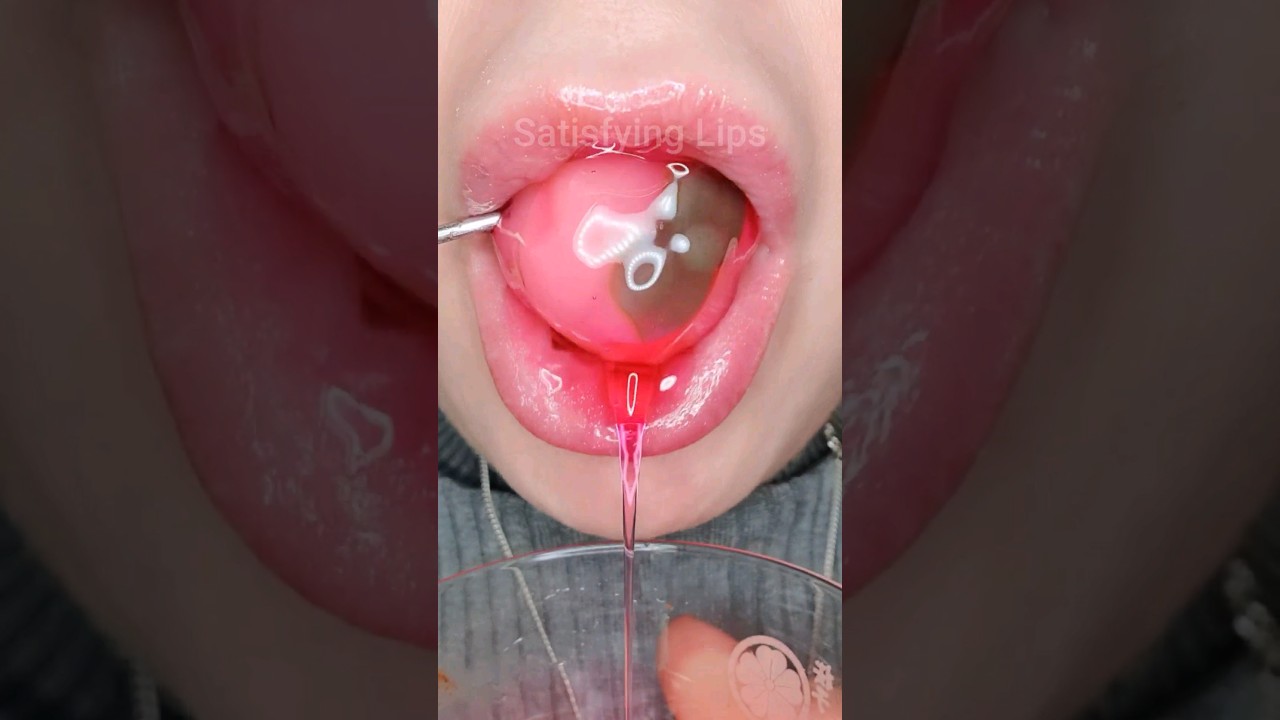 ASMR Satisfying Eating Fruit Gummy Balls 🍓🍍🍊 #asmr #gummys #satisfyingsounds