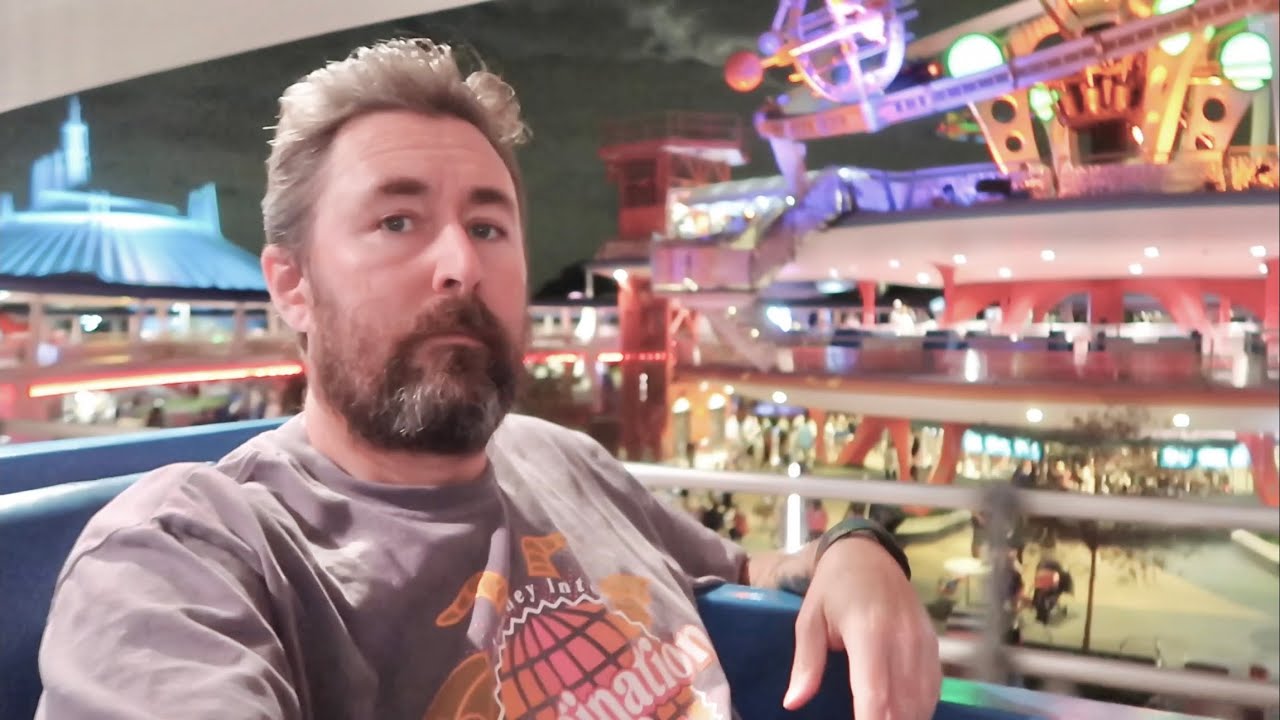 Late Night At Magic Kingdom After Fireworks – Stuck On Haunted Mansion / Walk On Rides & Exit Hack