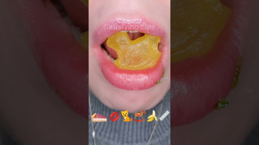 ASMR Satisfying Eating Sweet Emoji Foods 🥧🐈🍌 #asmr #emojichallenge #springonshorts