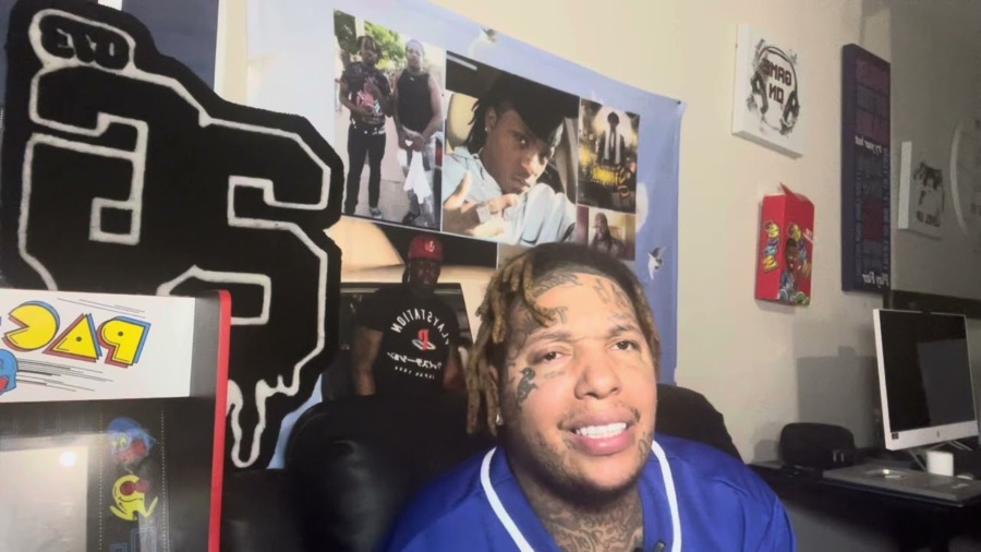 FBG DUCK MOMMA GOES OFF ON ADAM 22 FOR CALLIN HER BROKE AFTER HE OWE HER 800 DOLLARS STILL🤧