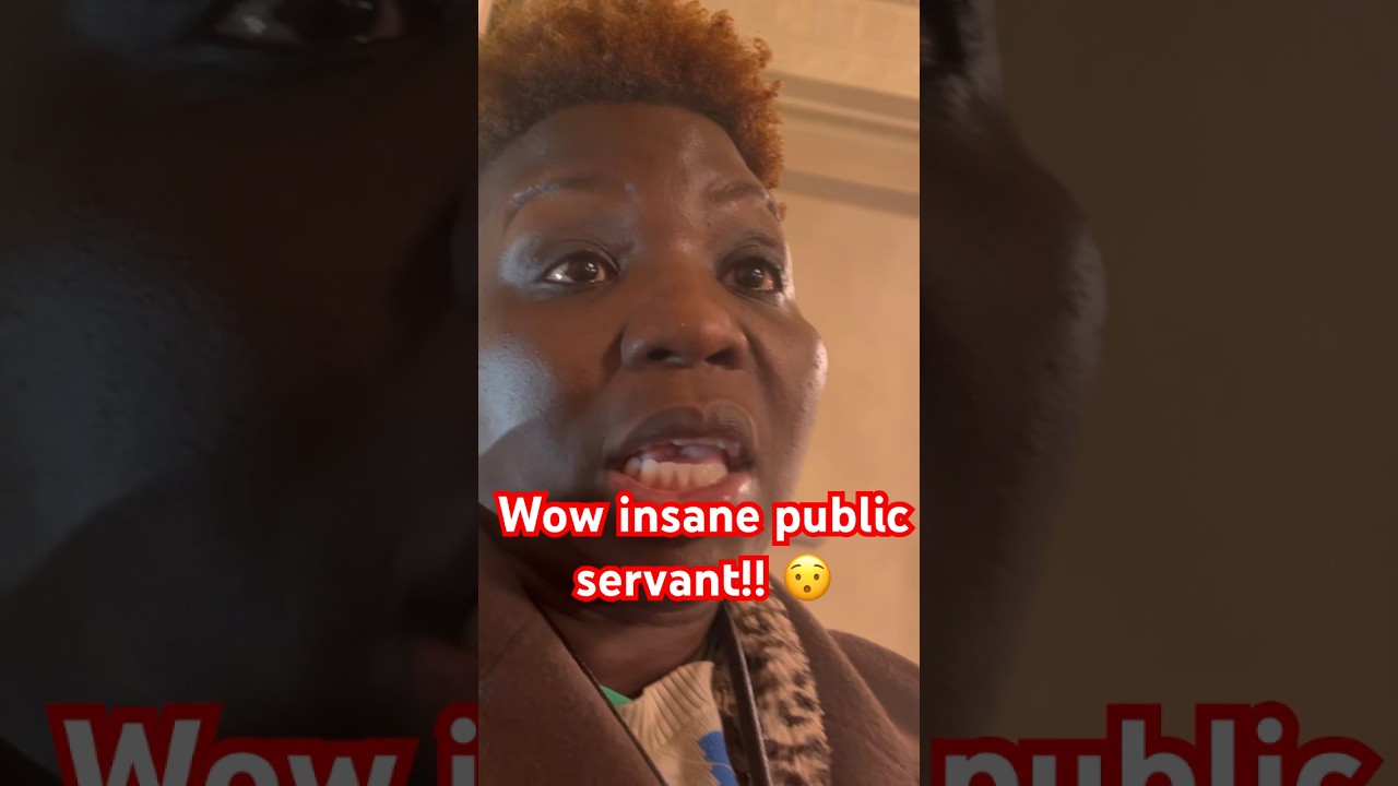 Wow ! 😯 insane public servant #1stamendment #viral #viralshort